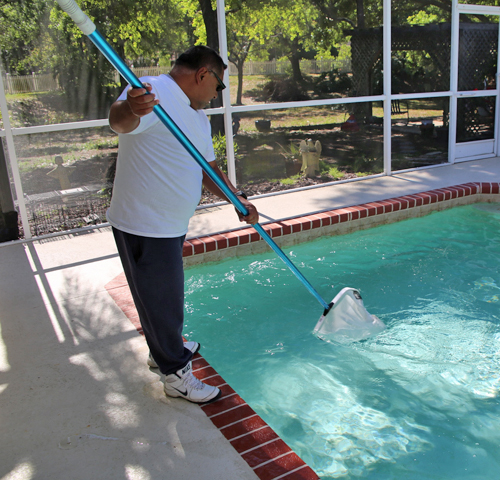 professional pool service and cleaning in brandon fl