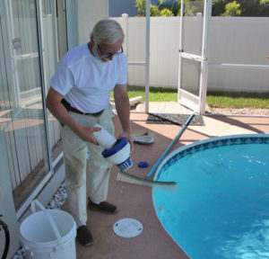 weekly pool service in the brandon and east tampa area